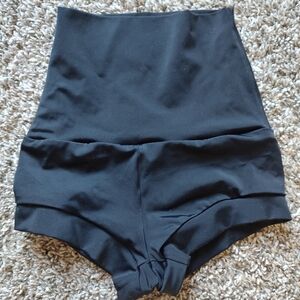 Weissman High Waisted Dance Shorts (Size Small Child)